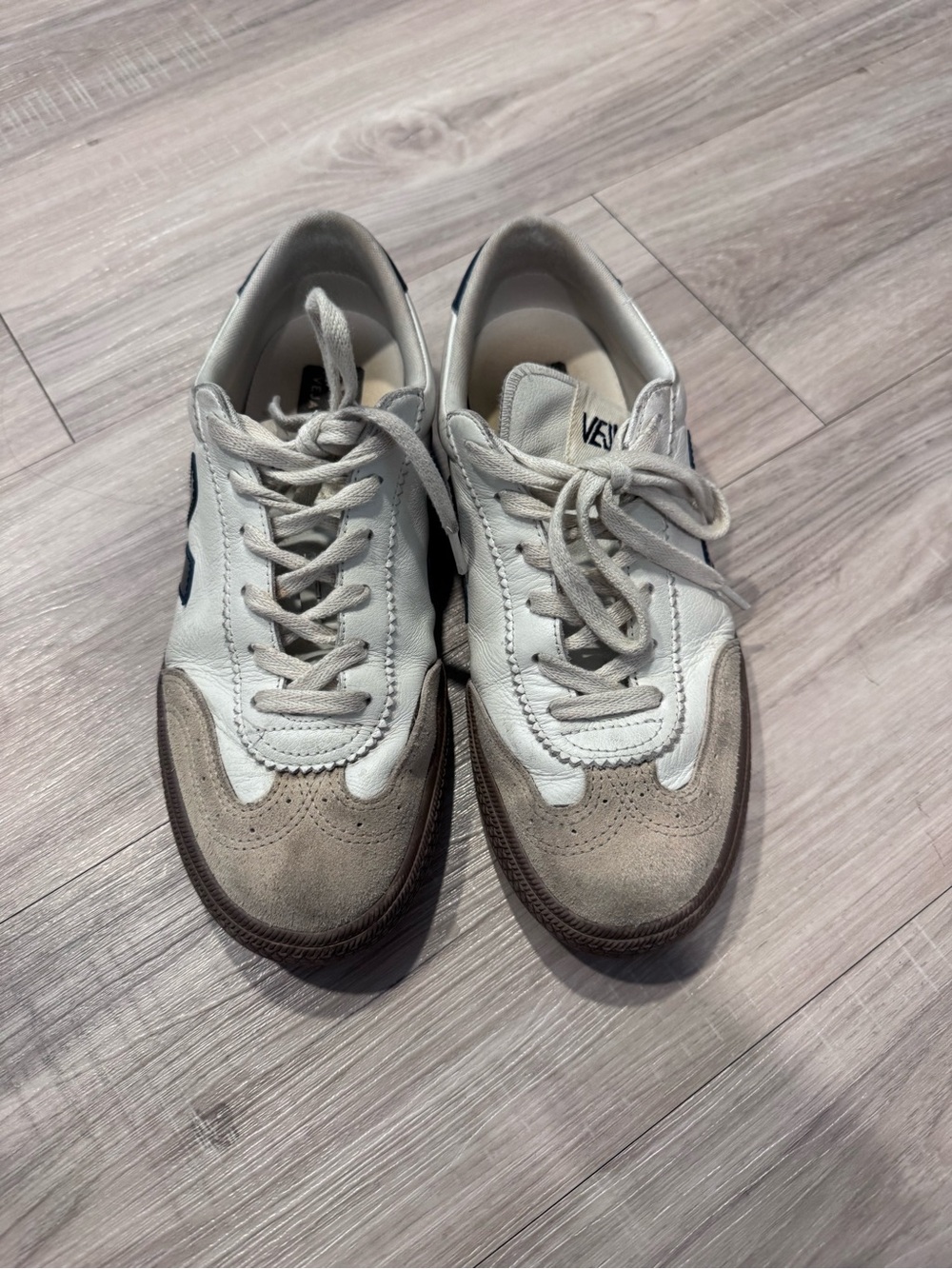 Veja Volley O.T. Sneaker (Women) - Picture 5 of 13